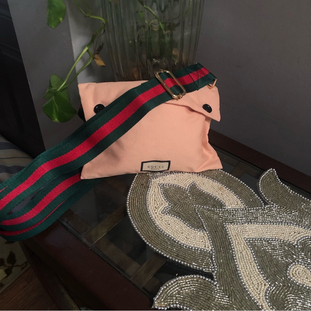 Gucci men’s  Toiletry bag/pouch converted to crossbody bag shoulder bag . - Picture 7 of 11